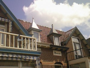 loodgieter_Zinkwerk zinkwerk, zinkwerk op maat, dakgoot zink, erkerplat zink, zinken regenpijp